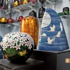 陶藝家陳文寬的漆陶。